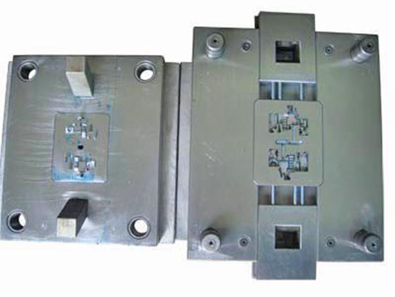 召陵精密塑料模-01